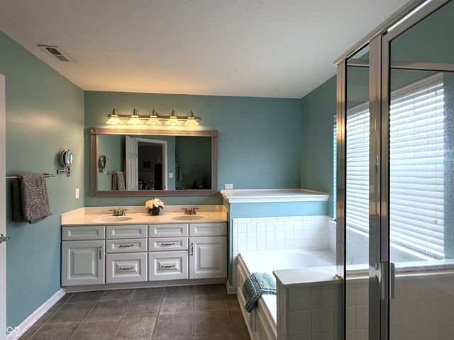 2094 Seneca Lane, Plainfield, IN 46168