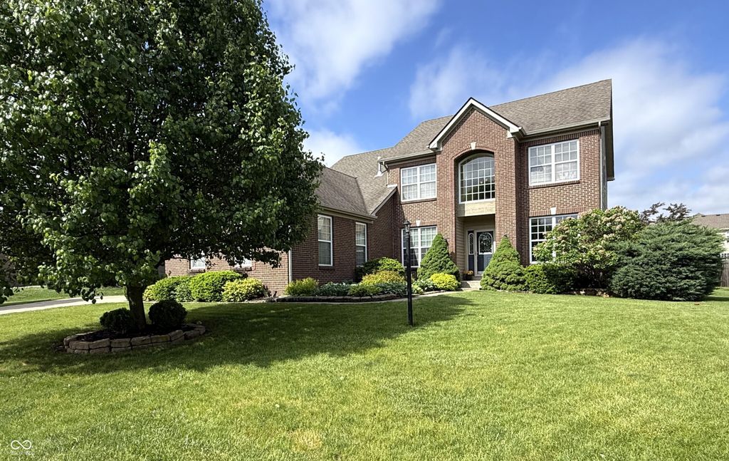 2094 Seneca Lane, Plainfield, IN 46168