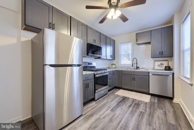 640 HEBRANK ST, Lancaster, PA 17603