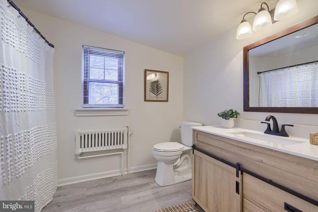 640 HEBRANK ST, Lancaster, PA 17603