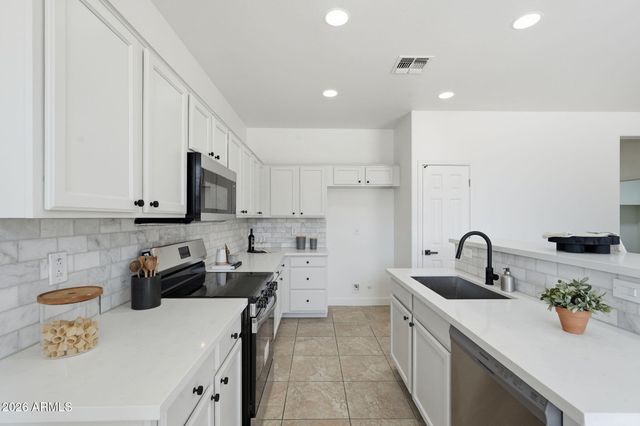 437 S 163RD Lane, Goodyear, AZ 85338