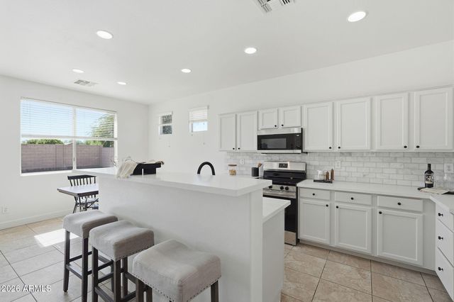 437 S 163RD Lane, Goodyear, AZ 85338