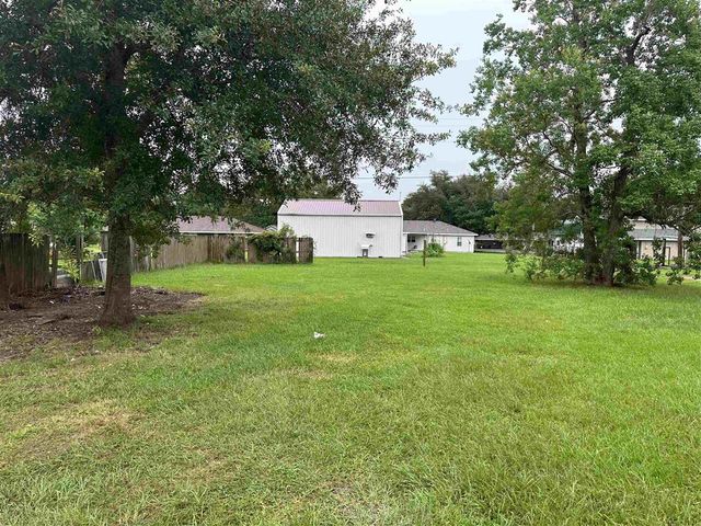 2116 Ellis, Westlake, LA 70669