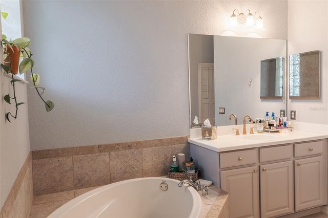 11935 GRANITE WOODS LOOP, Venice, FL 34292