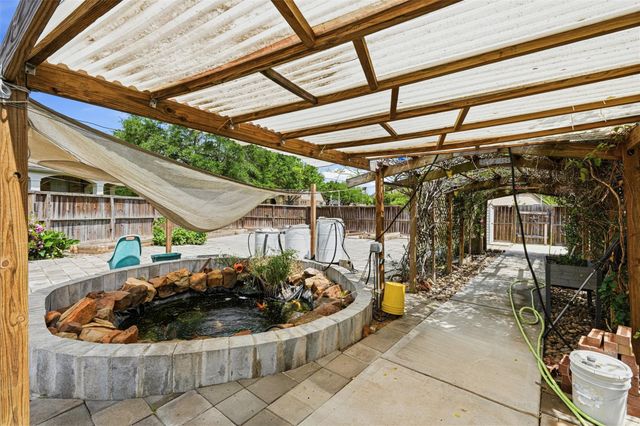 8402 Port Branch Drive, Richmond, TX 77406