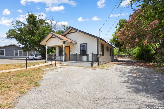 843 CULEBRA RD, San Antonio, TX 78201
