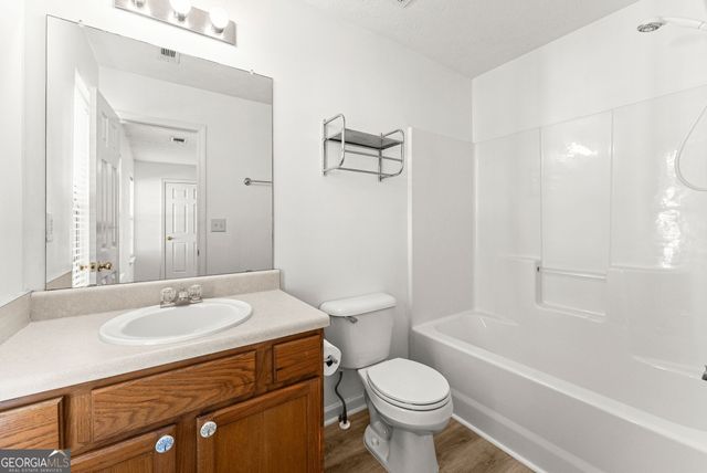 4912 Oak Meadow Lane, Oakwood, GA 30566