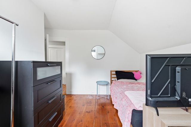 96 Apricot St, Worcester, MA 01603