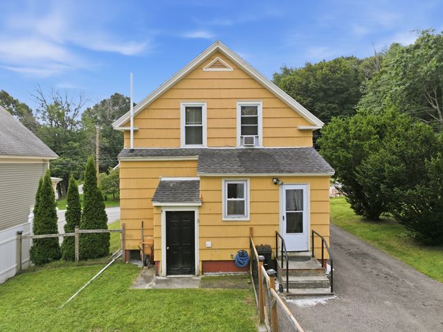 96 Apricot St, Worcester, MA 01603