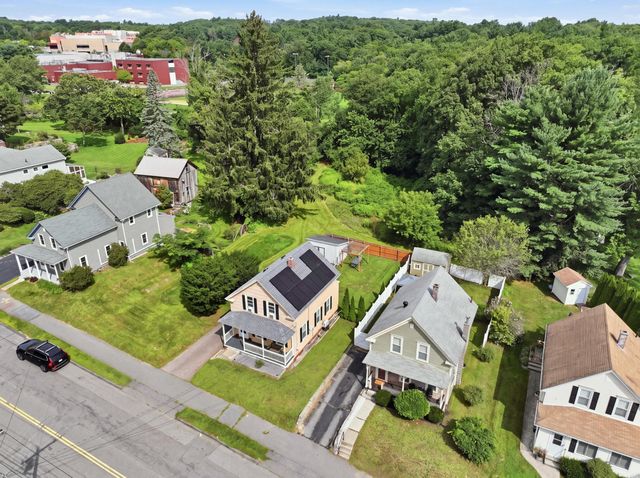 96 Apricot St, Worcester, MA 01603