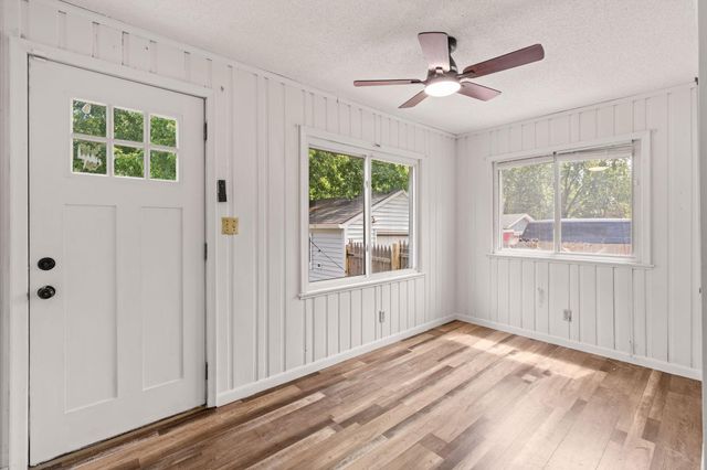 1752 Flandrau Street, Maplewood, MN 55109