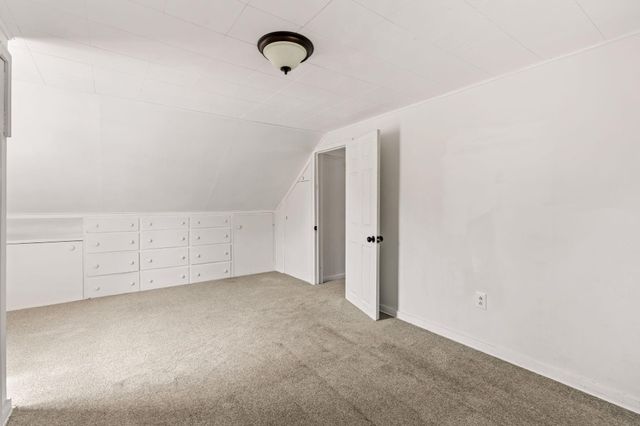 1752 Flandrau Street, Maplewood, MN 55109