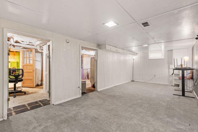 1752 Flandrau Street, Maplewood, MN 55109