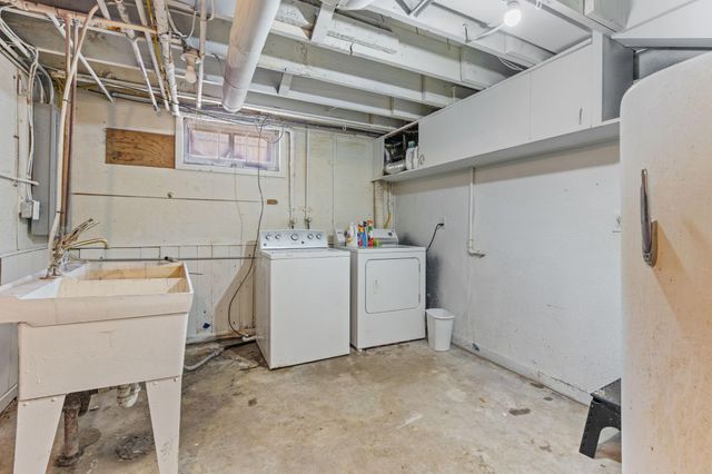 1752 Flandrau Street, Maplewood, MN 55109