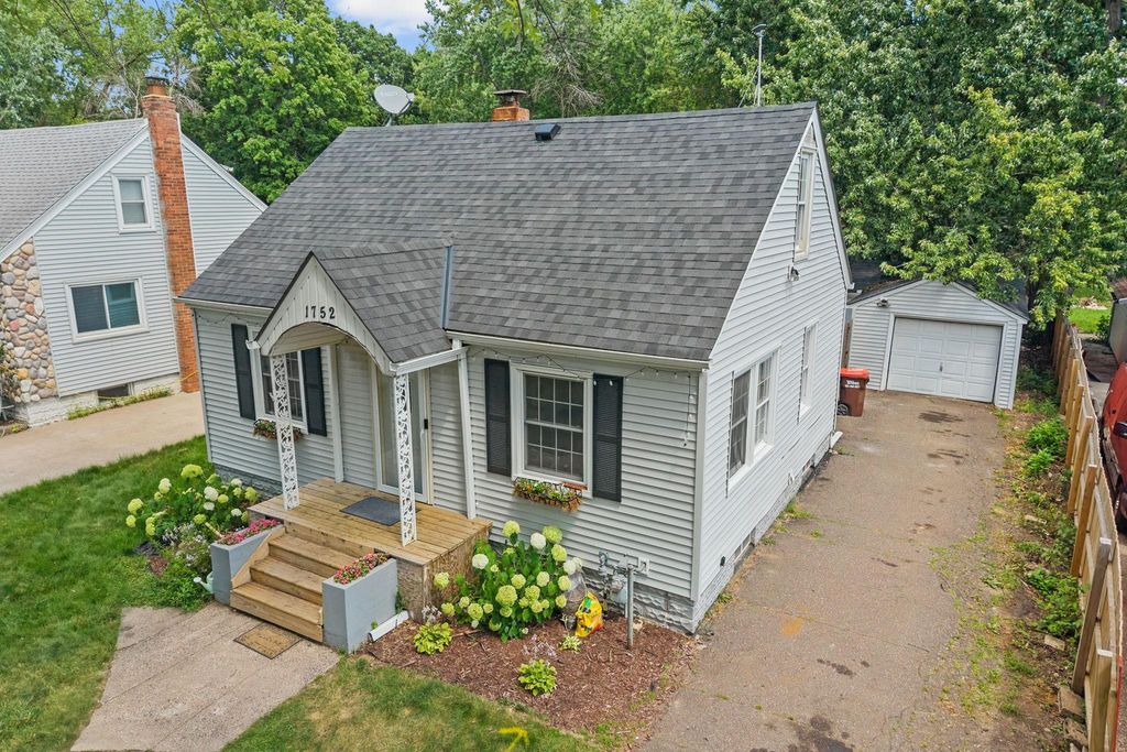 1752 Flandrau Street, Maplewood, MN 55109 — photo 5