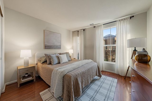 1212 Vessona Cir, Folsom, CA 95630