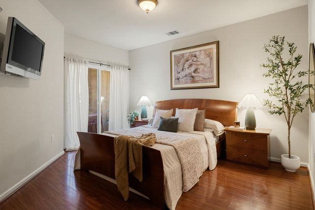 1212 Vessona Cir, Folsom, CA 95630