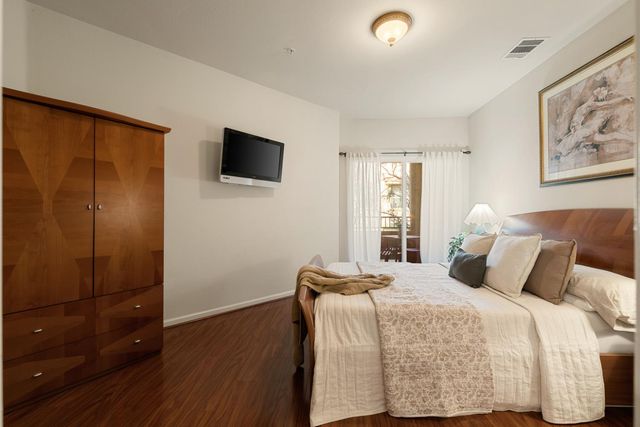 1212 Vessona Cir, Folsom, CA 95630