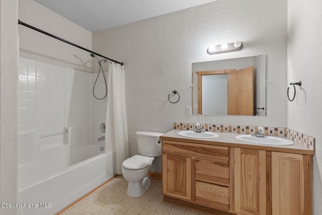 1741 E Diagonal RD, Rathdrum, ID 83858