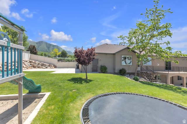 6 W PARK DR, Elk Ridge, UT 84651