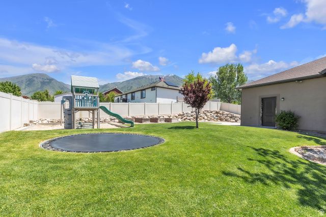 6 W PARK DR, Elk Ridge, UT 84651