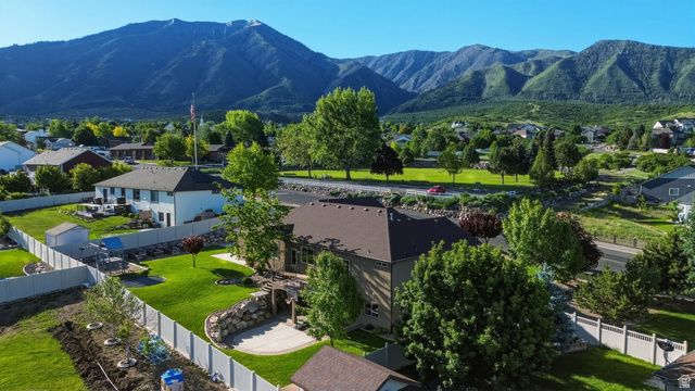 6 W PARK DR, Elk Ridge, UT 84651