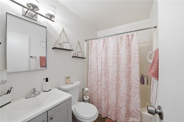 2004 Rushmore, Barstow, CA 92311