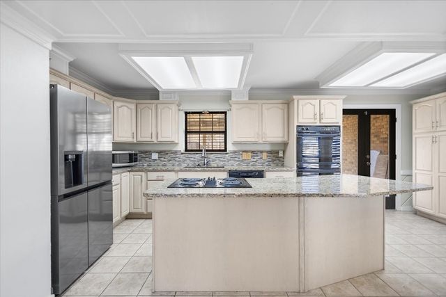 14559 Garden Valley Drive, Lindale, TX 75771