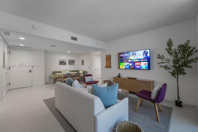 159 NE 6th St 4601, Miami, FL 33132