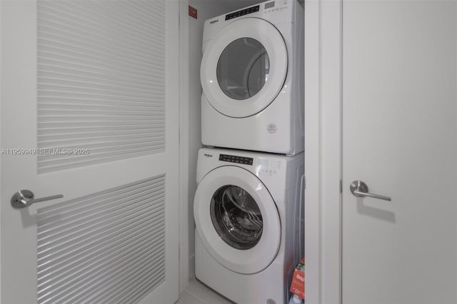 159 NE 6th St 4601, Miami, FL 33132