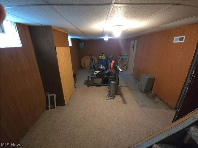 452 Allenford Street, Akron, OH 44314