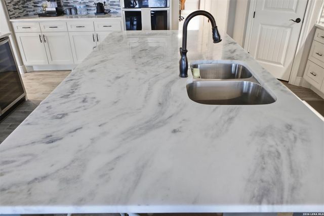 117 Crescent Rdg, Adkins, TX 78101