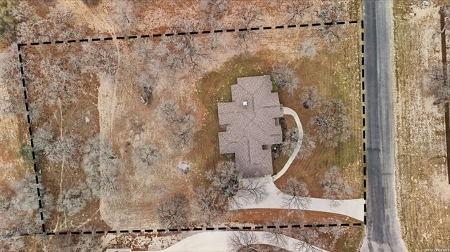 117 Crescent Rdg, Adkins, TX 78101