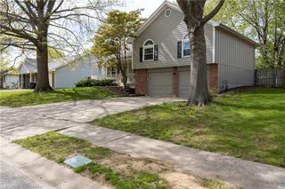 3605 NW Dogwood Drive, Blue Springs, MO 64015