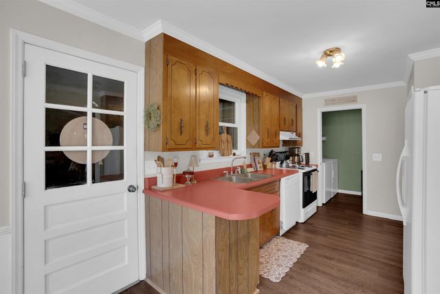 222 Farmdale Drive, Lexington, SC 29073