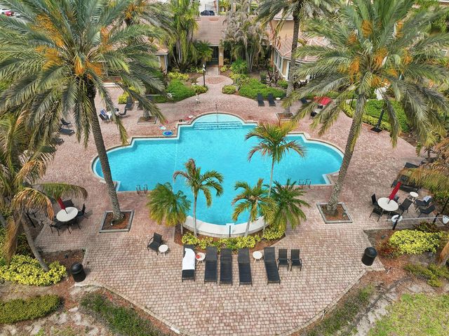 3790 NW Mediterranean Lane 303, Jensen Beach, FL 34957