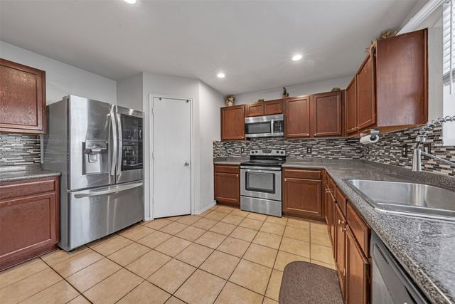 9129 Troy Drive, Fort Worth, TX 76123