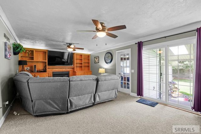 1263 Londonderry Avenue, Idaho Falls, ID 83404