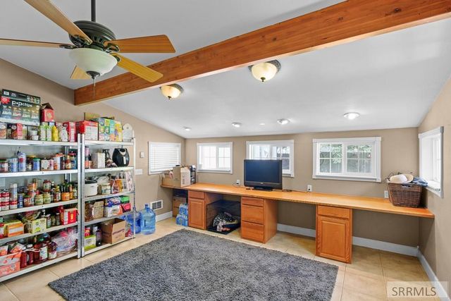 1263 Londonderry Avenue, Idaho Falls, ID 83404