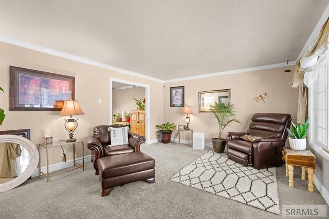 1263 Londonderry Avenue, Idaho Falls, ID 83404