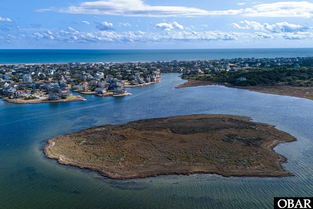 Image 9 of property listing at 0 Island Lotbigisland, Avon, NC 27915