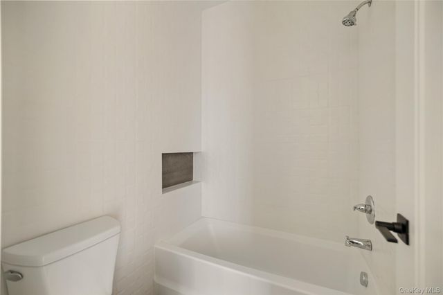 3 Valley Way 321, Spring Valley, NY 10977