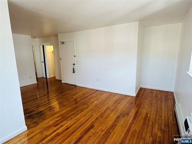 162 Spring Street 4, Orange, NJ 07050