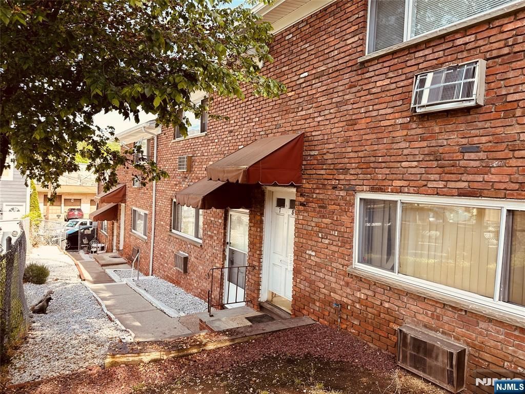 162 Spring Street 4, Orange, NJ 07050