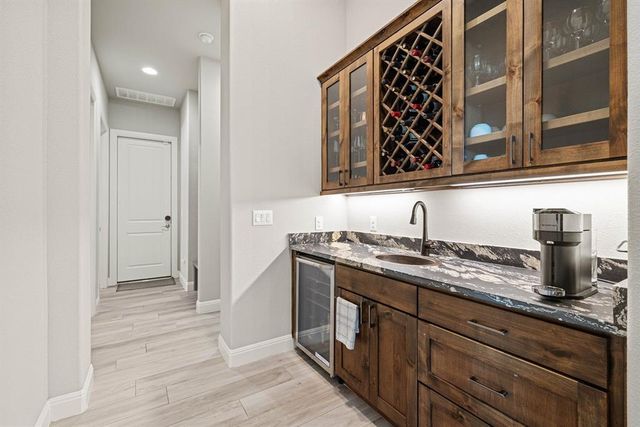 209 Oak Hill DR, Liberty Hill, TX 78642