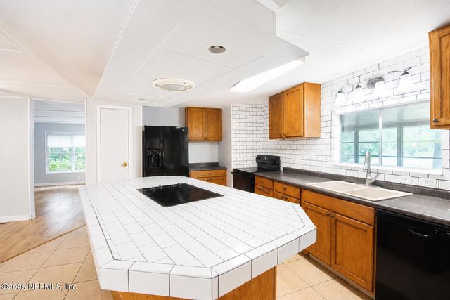 116 IDLEWOOD ACRES Road, Pomona Park, FL 32181