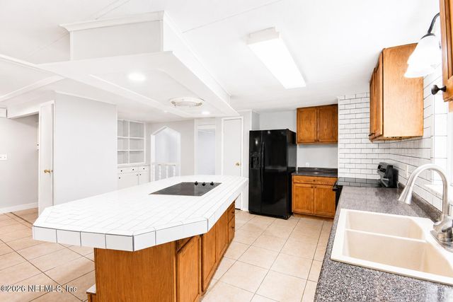 116 IDLEWOOD ACRES Road, Pomona Park, FL 32181