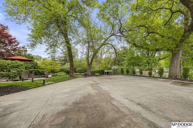 1115 N 60 Street, Omaha, NE 68132