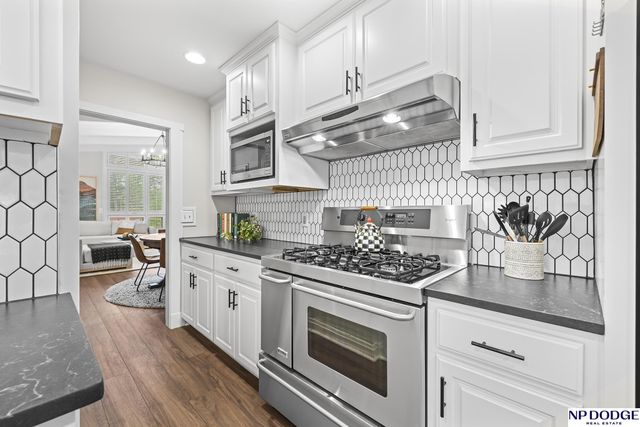 1115 N 60 Street, Omaha, NE 68132