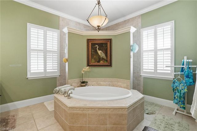 3801 River Point DR, Fort Myers, FL 33905